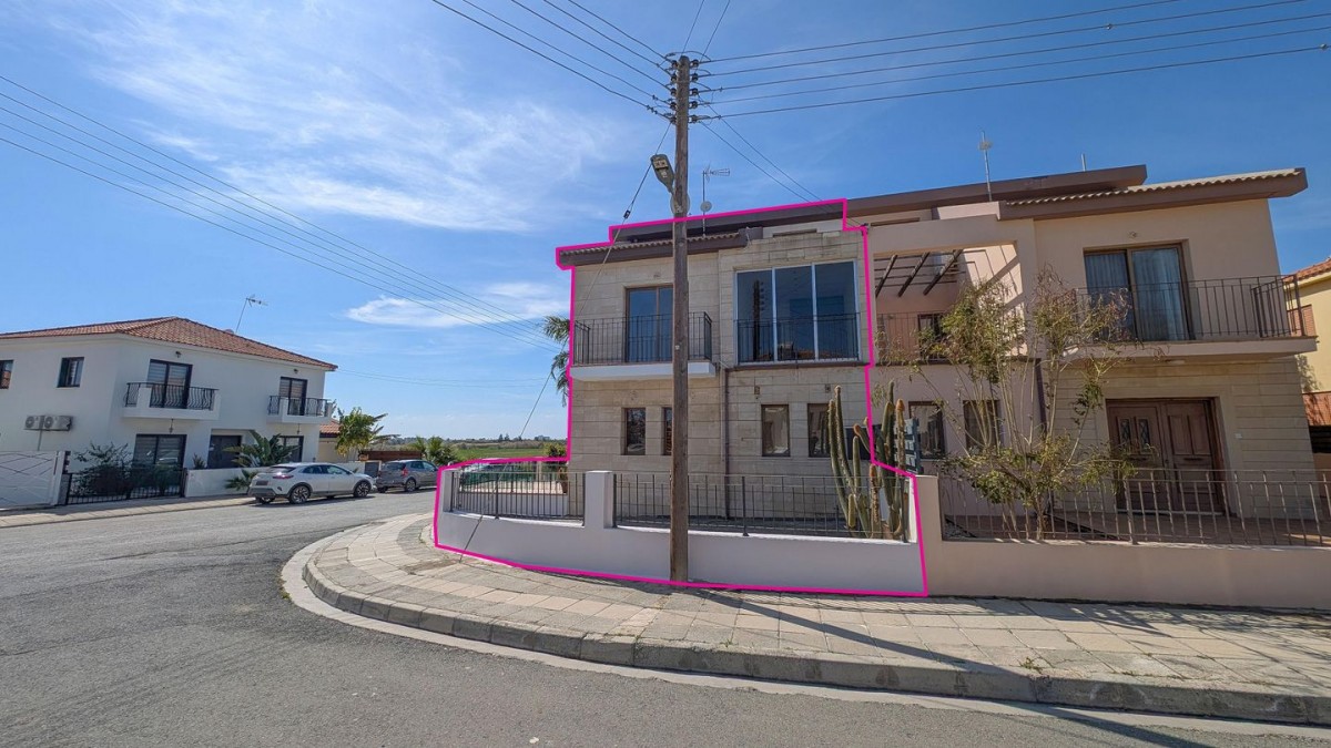 Semi-Detached House in Oroklini, Larnaca