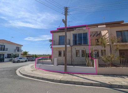Oroklini, Larnaca Semi Detached Villa For Sale | WW31136