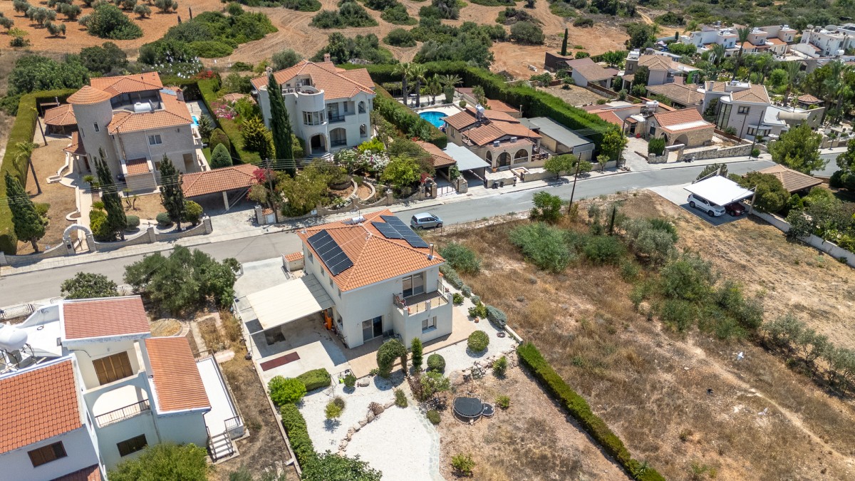 Detached Villa For Sale  in  Tala