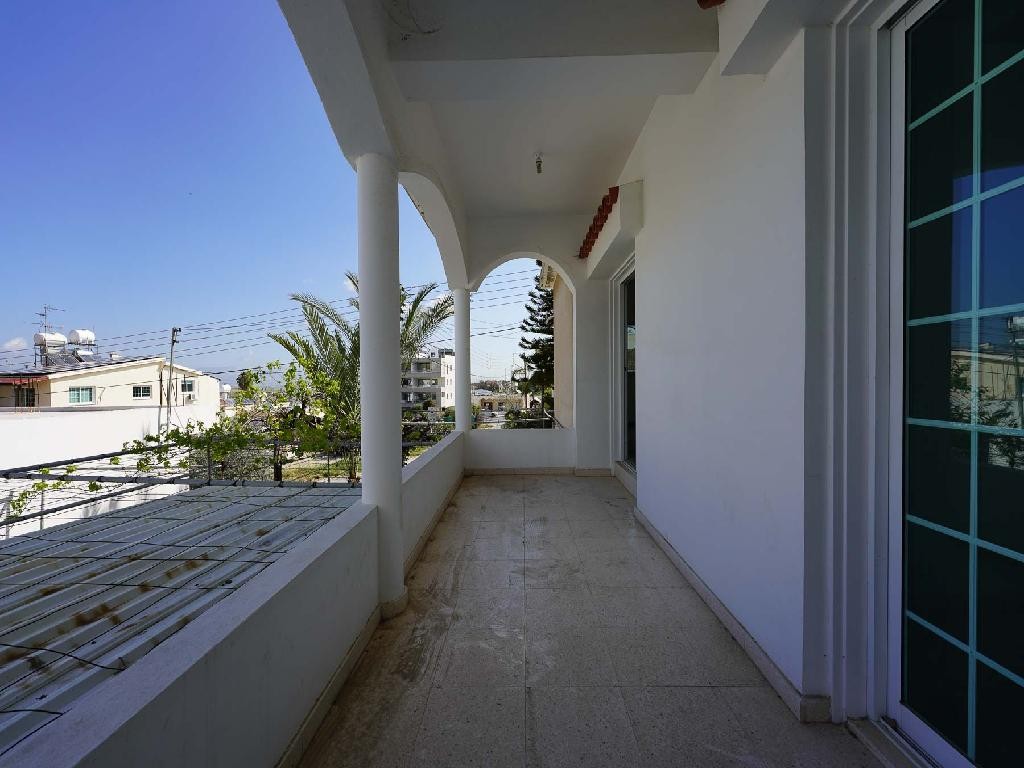 Building - Geri, Nicosia