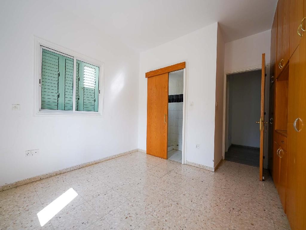 Building - Geri, Nicosia