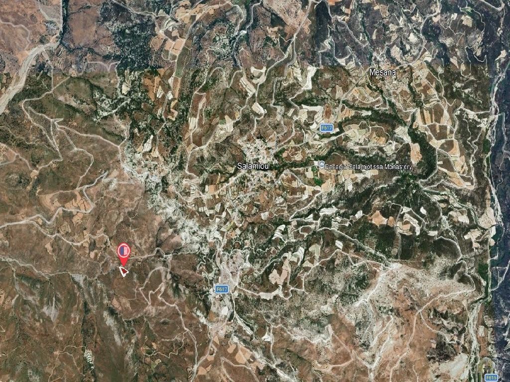 Field - Salamiou, Paphos