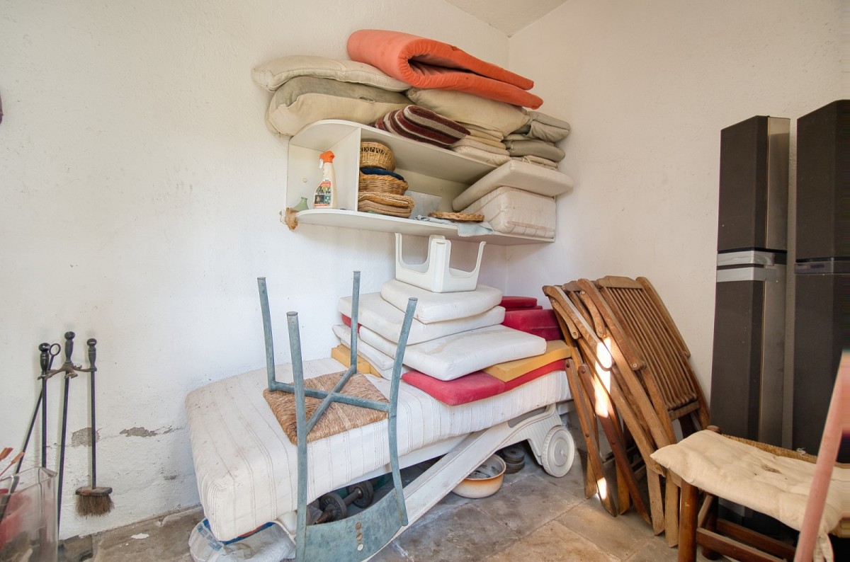 Bungalow For Sale  in  Mesogi