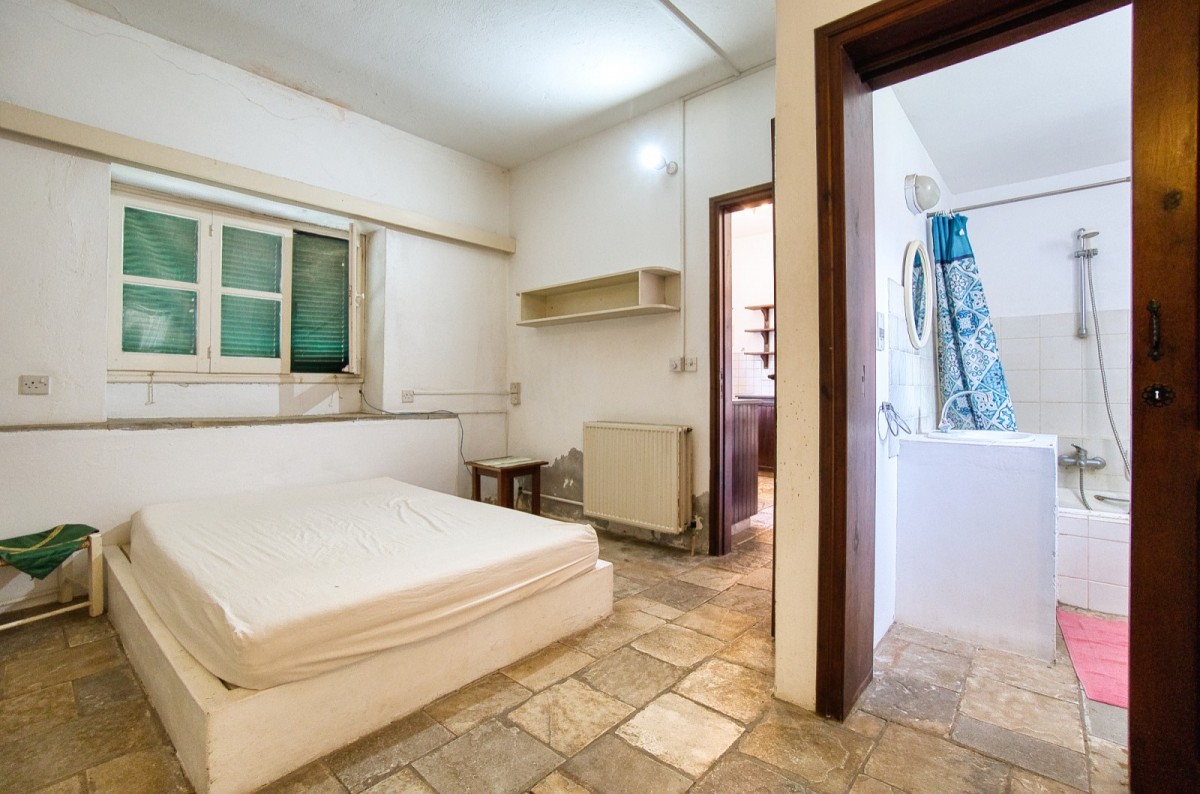 Bungalow For Sale  in  Mesogi