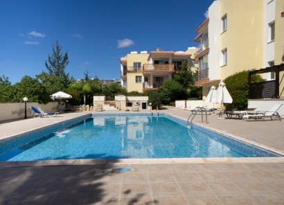 Apartment For Sale  in  Peyia
