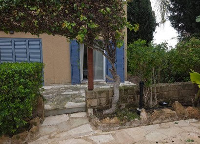 Apartment For Sale  in  Peyia