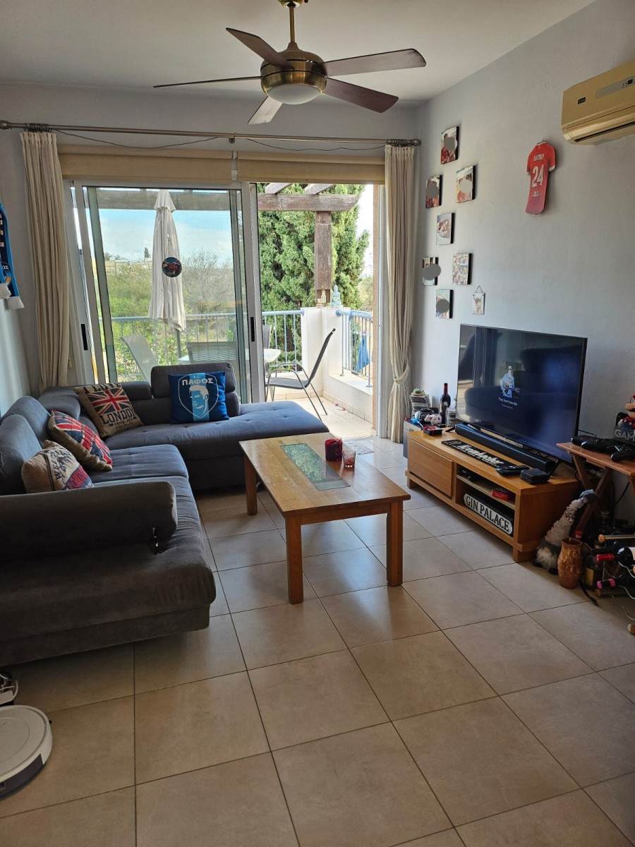 Apartment For Sale  in  Peyia