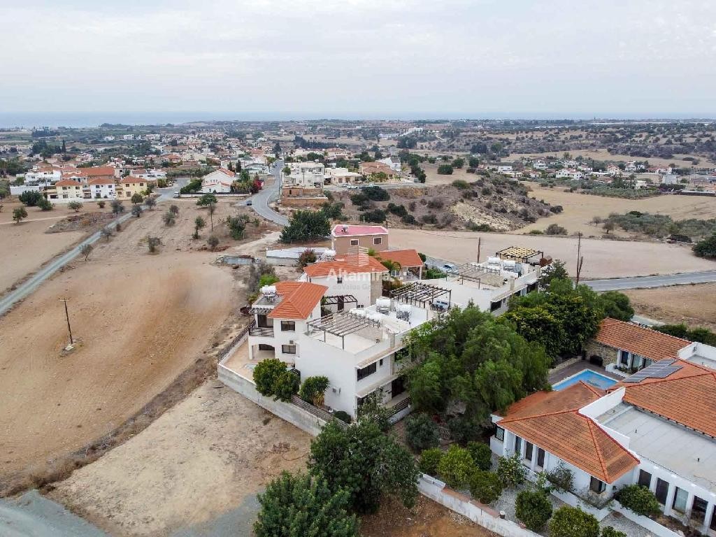 Flat - Meadowland - Mazotos, Larnaca