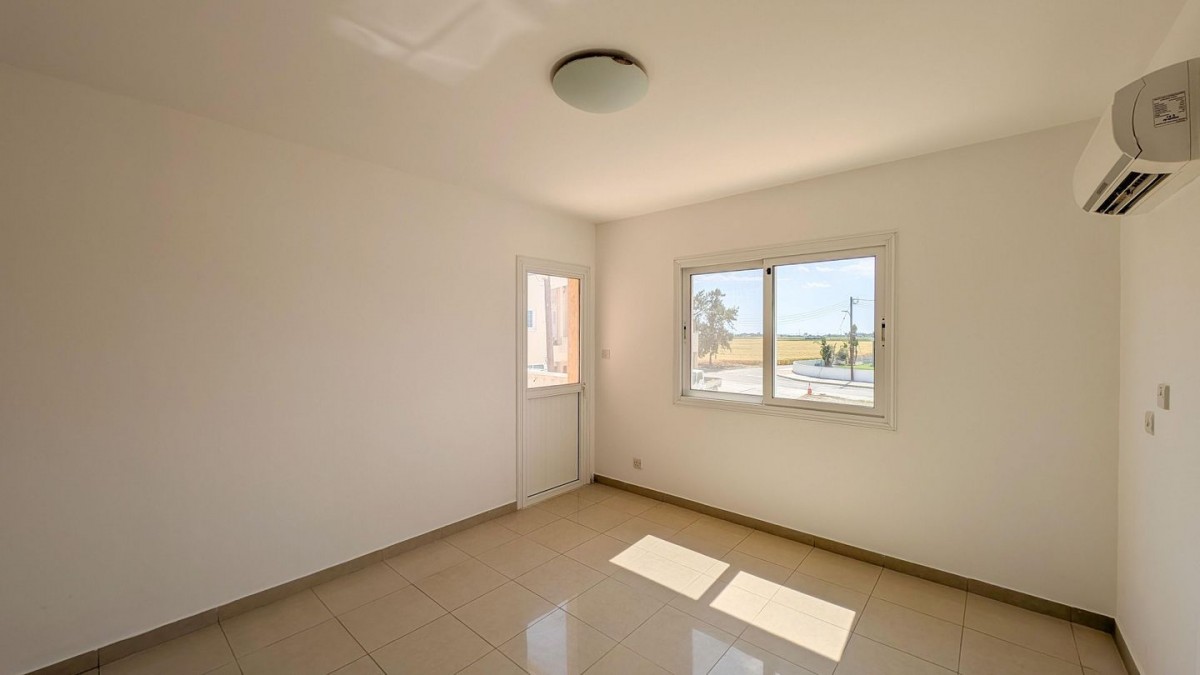 Three-Bedroom Apartment in Kiti, Larnaka