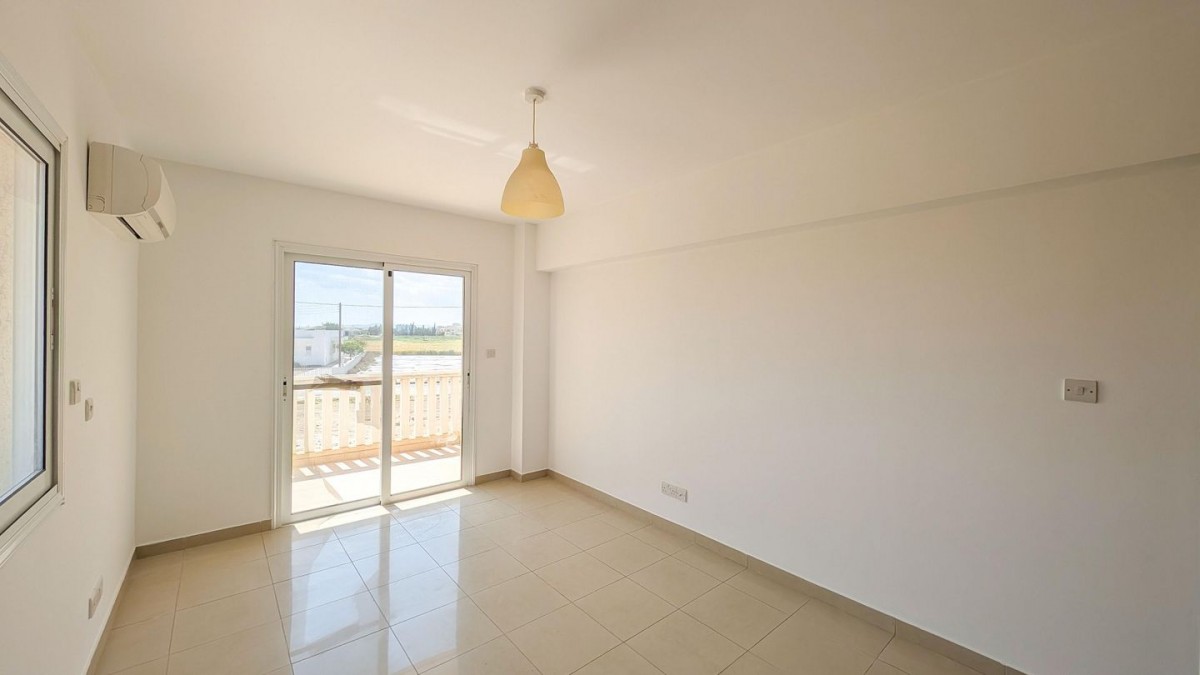 Three-Bedroom Apartment in Kiti, Larnaka