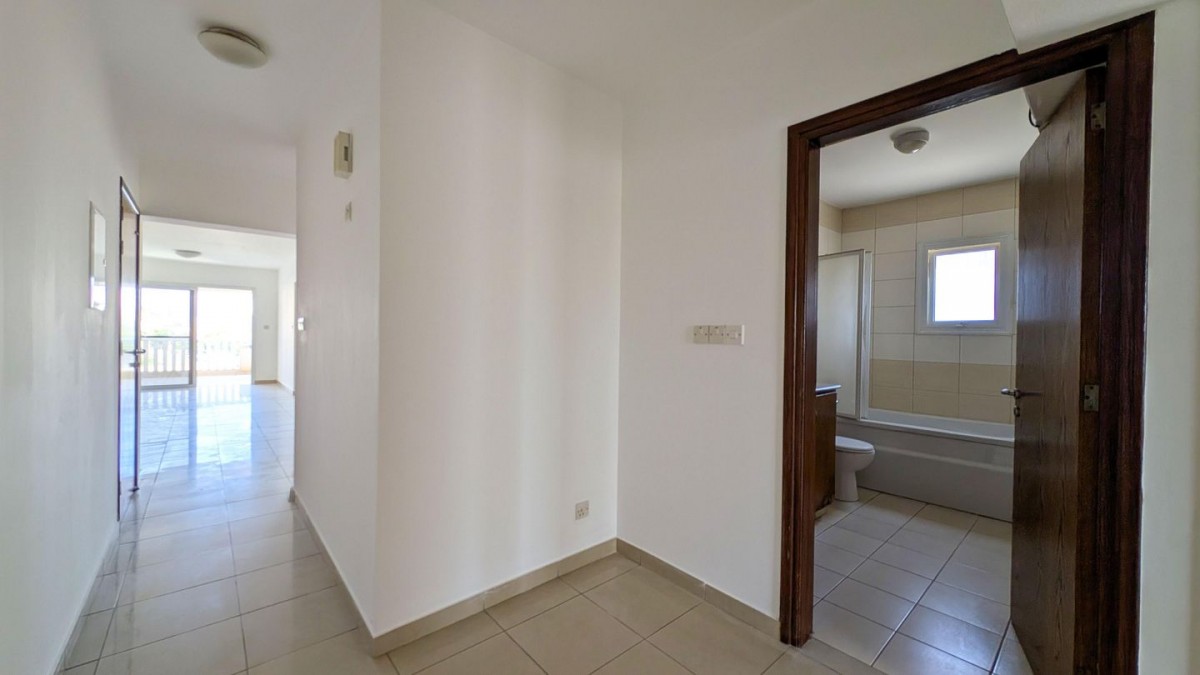 Three-Bedroom Apartment in Kiti, Larnaka