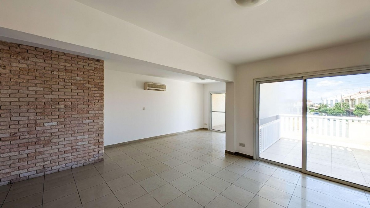 Three-Bedroom Apartment in Kiti, Larnaka