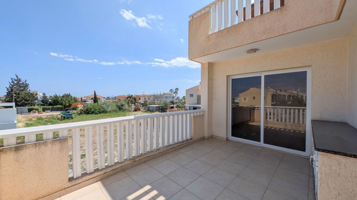 Three-Bedroom Apartment in Kiti, Larnaka