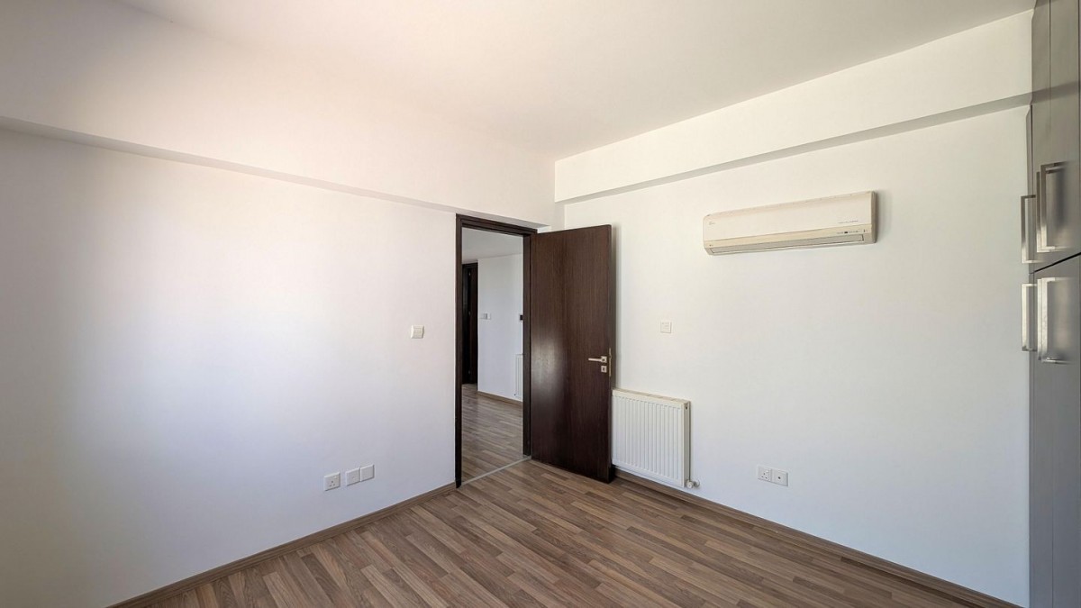 Four-Bedroom House in Lakatamia, Nicosia