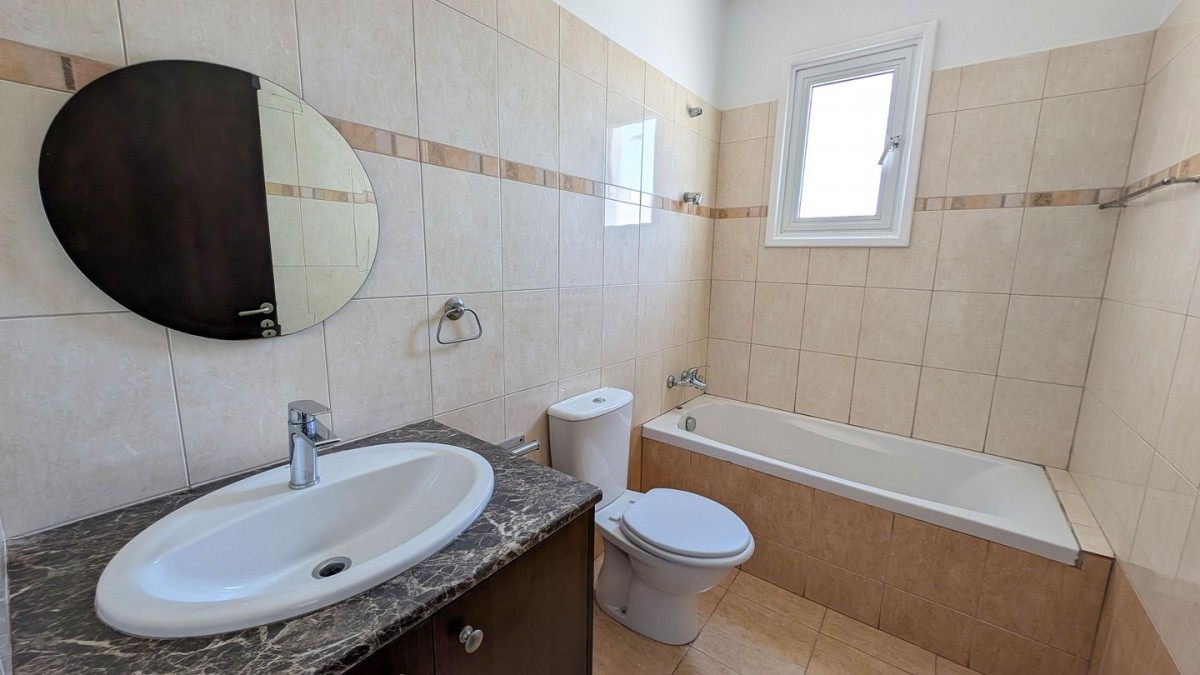 One-Bedroom Apartment in Kaimakli, Nicosia