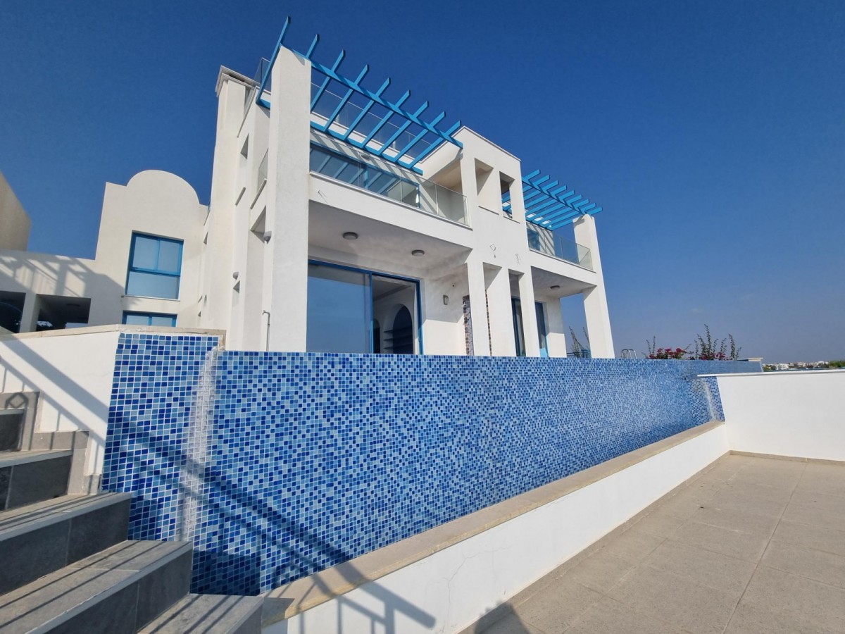 Chlorakas, Paphos Semi Detached Villa For Sale | WW31273
