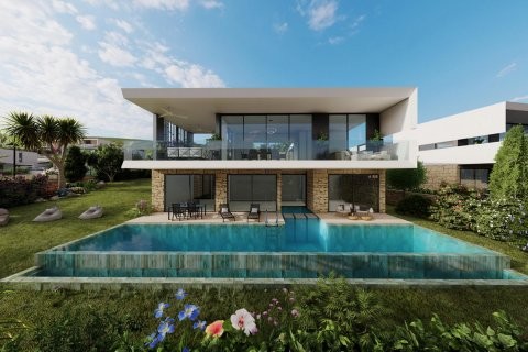Detached Villa For Sale  in  Peyia