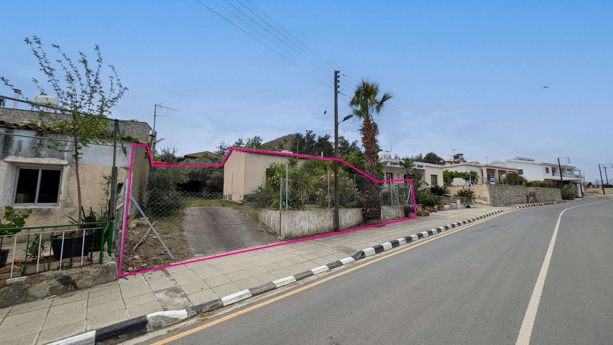 Two-Bedroom Detached House in Kornos, Larnaca