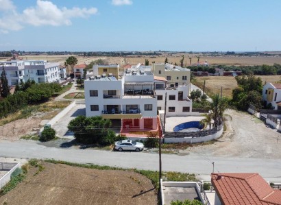 Pervolia, Larnaca Apartment For Sale | WW31290