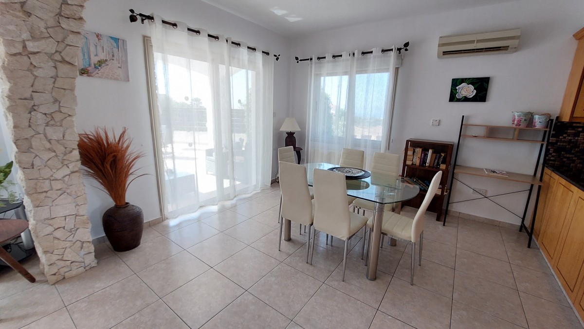 Detached Villa For Sale  in  Select Location