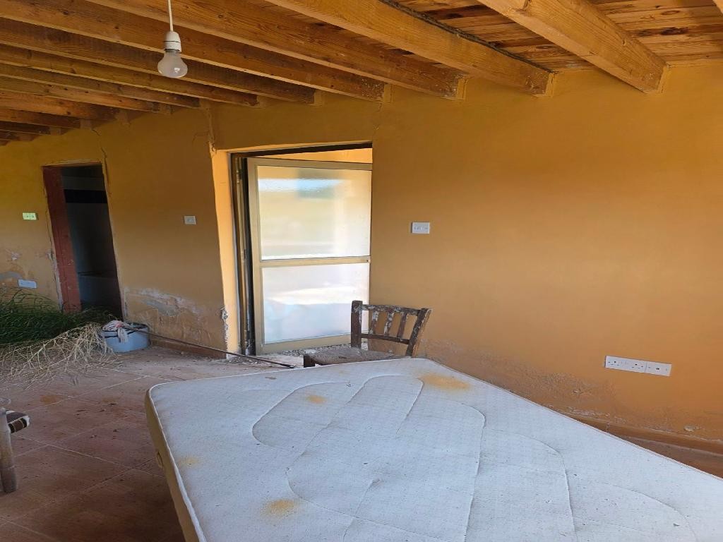 House - Marathounta, Paphos