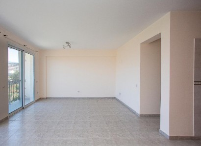Empa, Paphos Apartment For Sale | WW31300