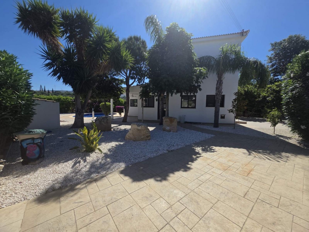 Detached Villa For Sale  in  Kouklia - Secret Valley