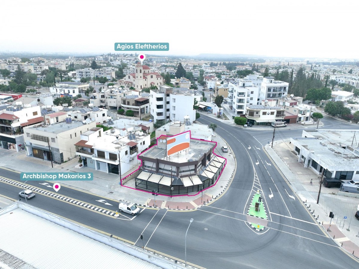 Latsia, Nicosia Commercial Building For Sale | WW31302