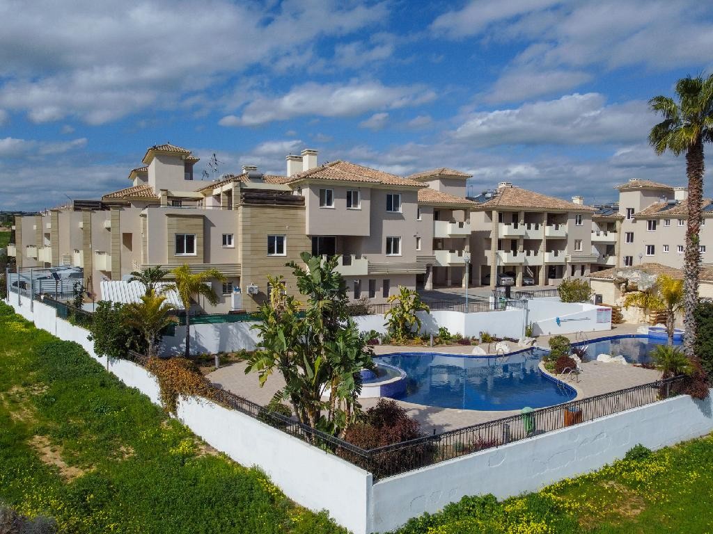 Flat - Regal Gardens 1 - Tersefanou, Larnaca