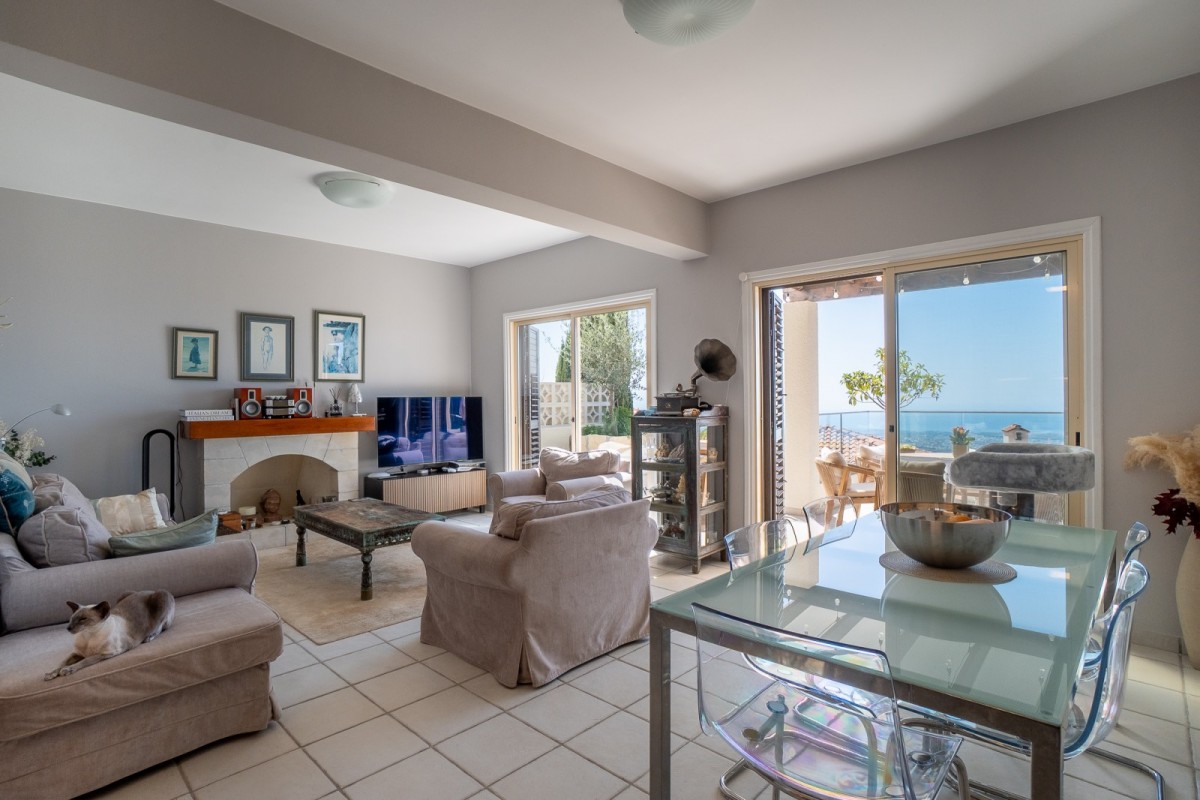 Detached Villa For Sale  in  Tsada