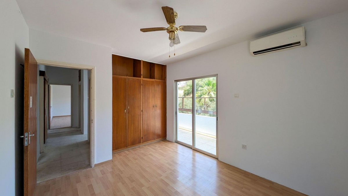Three-Bedroom Apartment in Panagia, Nicosia