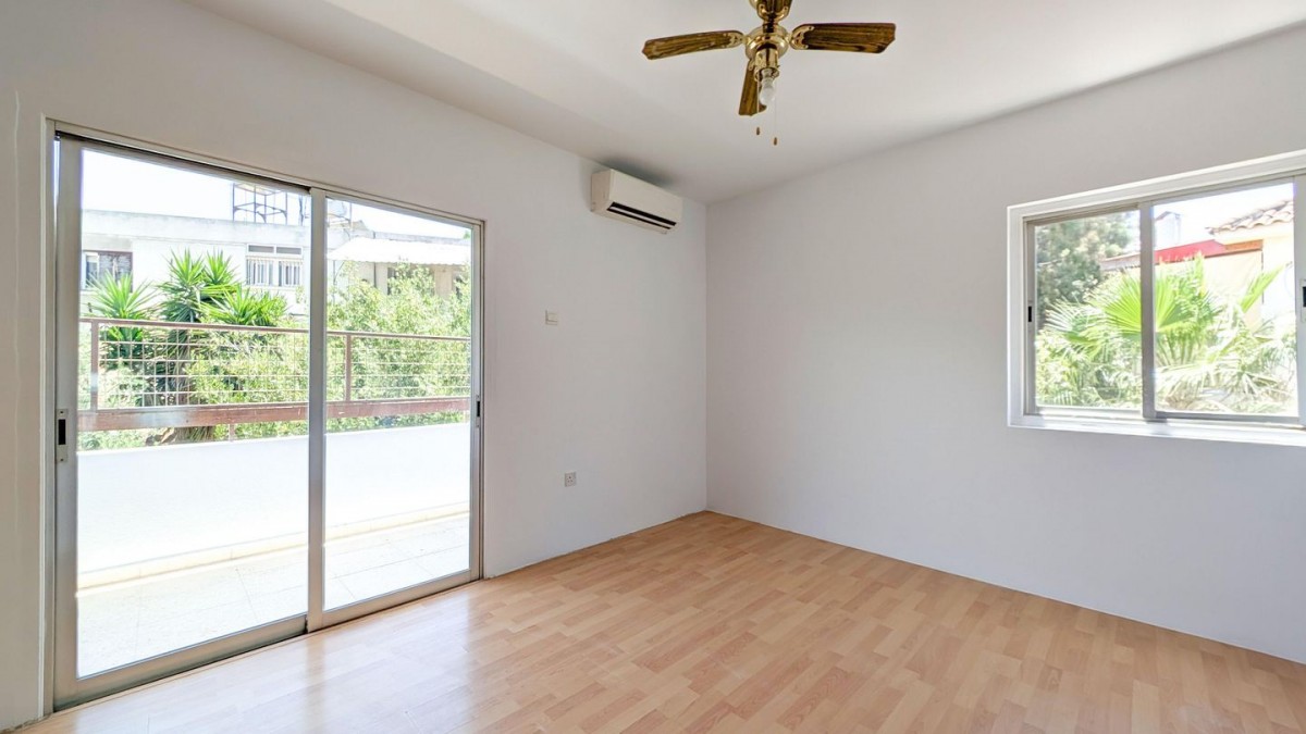 Three-Bedroom Apartment in Panagia, Nicosia
