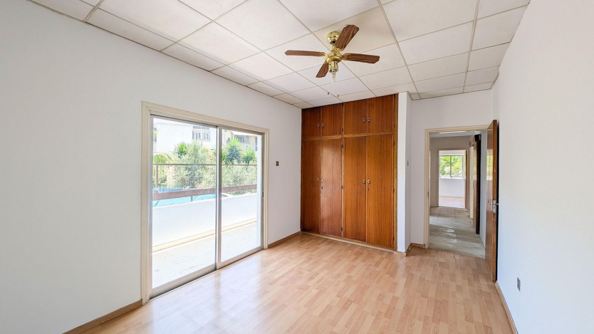 Three-Bedroom Apartment in Panagia, Nicosia