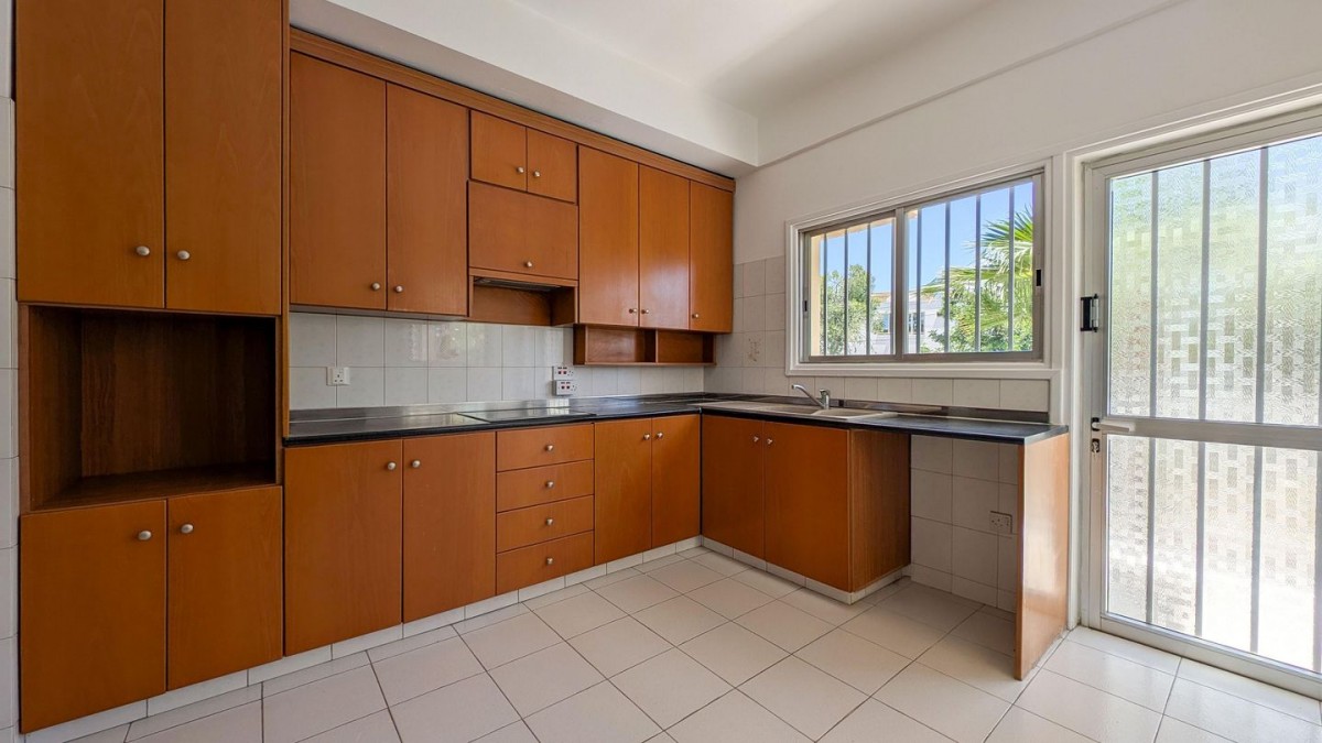 Three-Bedroom Apartment in Agios Dimitrios, Strovolos, Nicosia