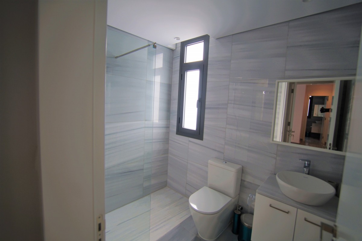 Detached Villa For Sale  in  Empa