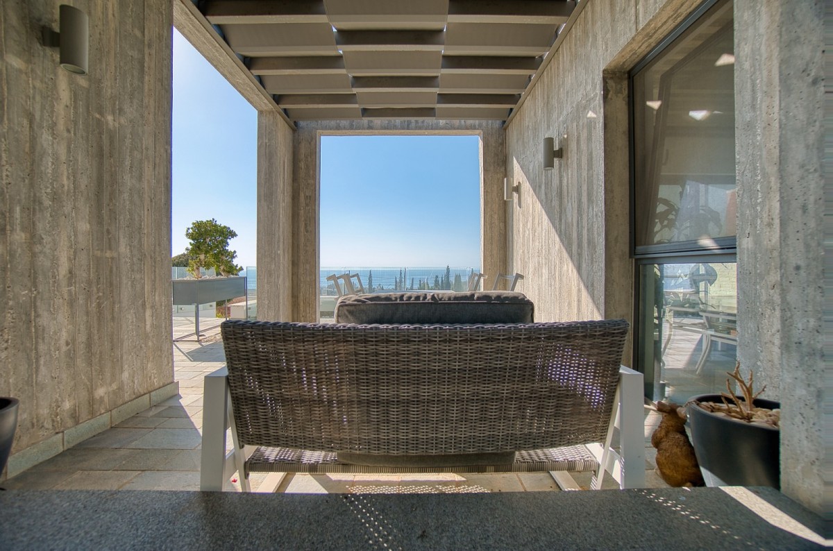 Detached Villa For Sale  in  Peyia - Sea Caves