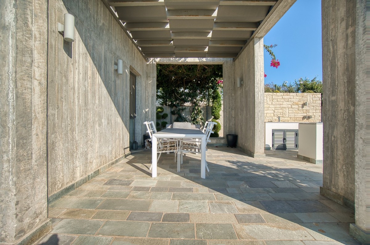Detached Villa For Sale  in  Peyia - Sea Caves