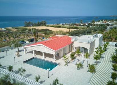 Peyia - Sea Caves, Paphos Bungalow For Sale | WW31335