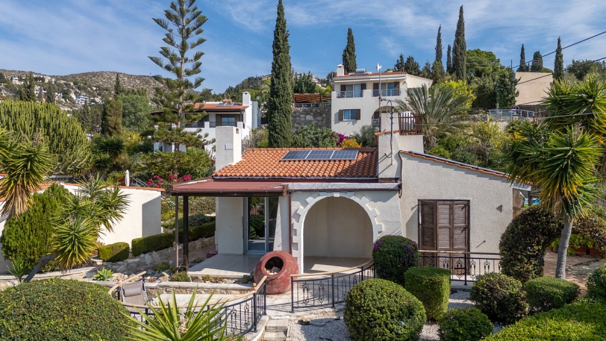 Detached Villa For Sale  in  Select Location