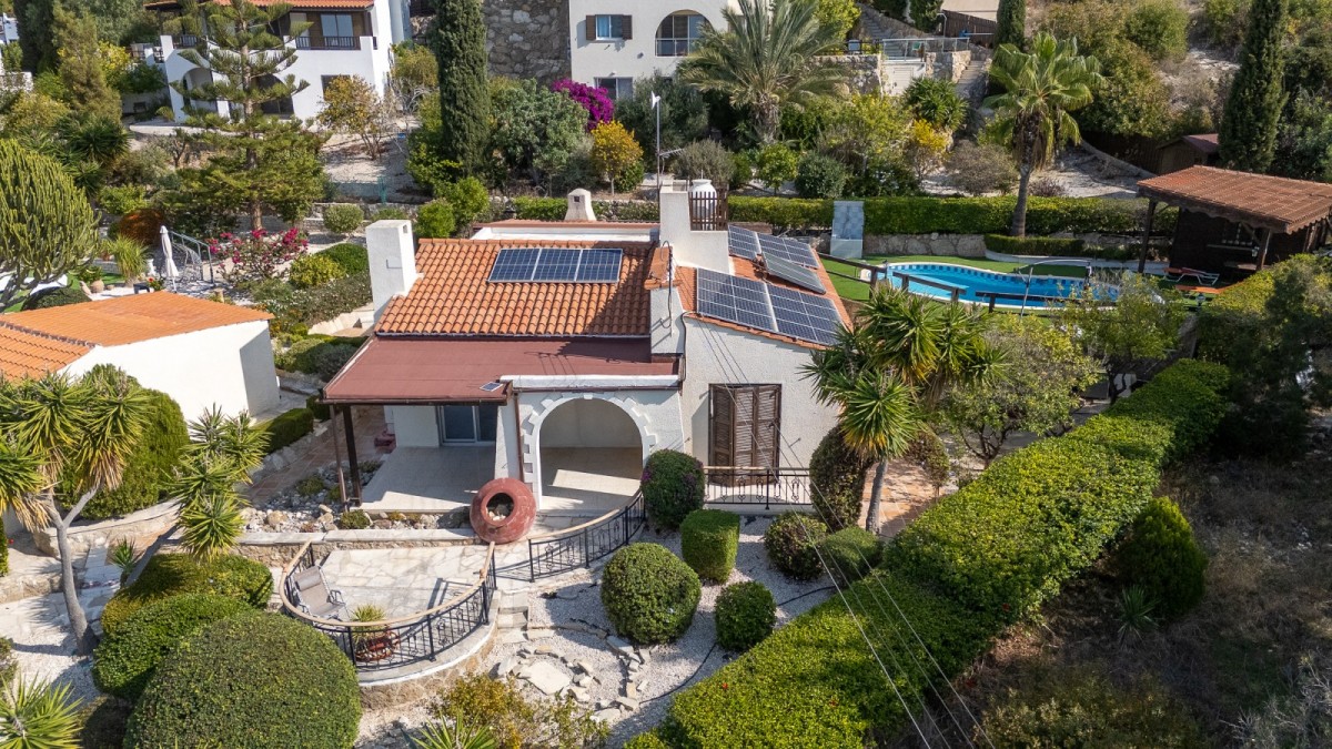 Detached Villa For Sale  in  Select Location