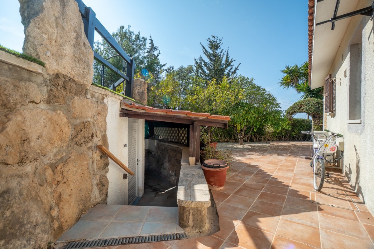 Detached Villa For Sale  in  Select Location