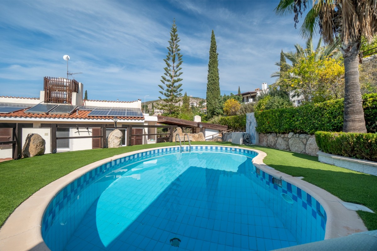 Bungalow For Sale  in  Select Location