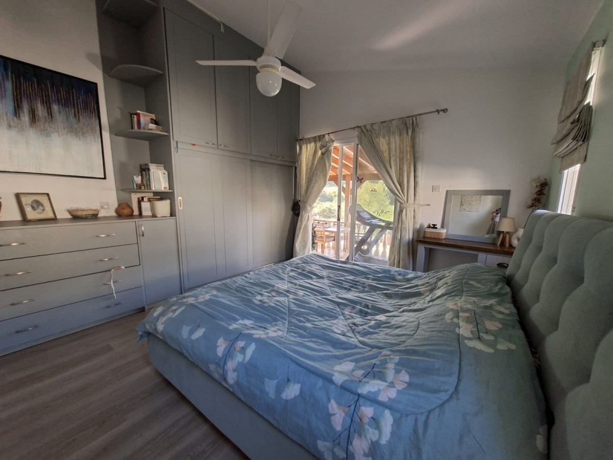 Bungalow For Sale  in  Tsada