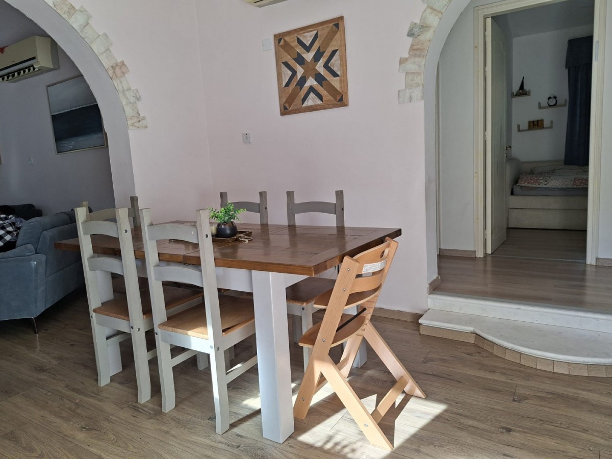 Bungalow For Sale  in  Tsada