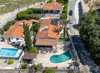 Tsada, Paphos Bungalow For Sale | WW31340