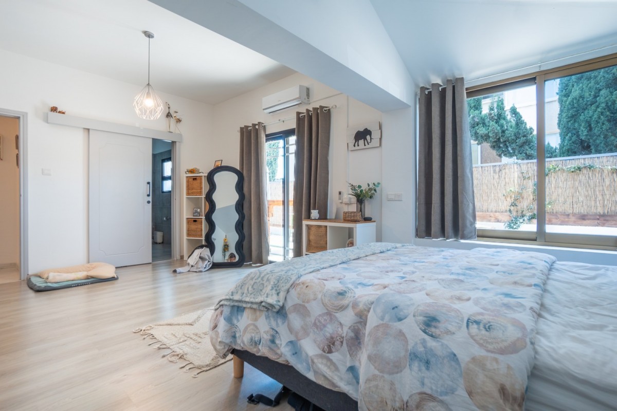 Bungalow For Sale  in  Mesogi