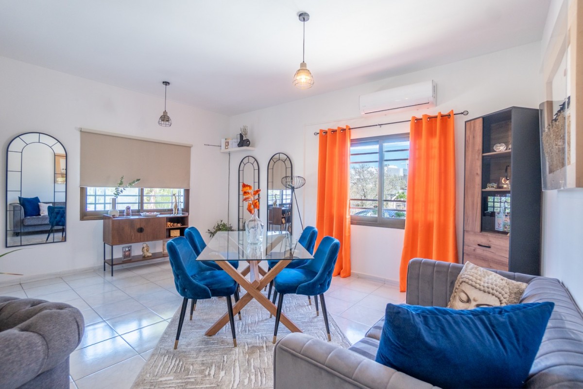 Bungalow For Sale  in  Mesogi