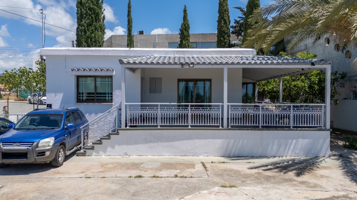 Bungalow For Sale  in  Mesogi