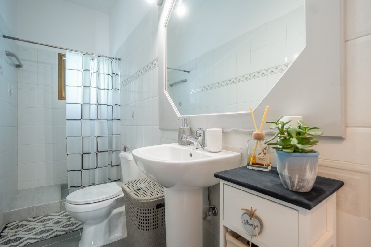 Bungalow For Sale  in  Mesogi