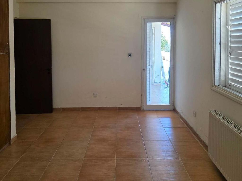 House - Latsia, Nicosia